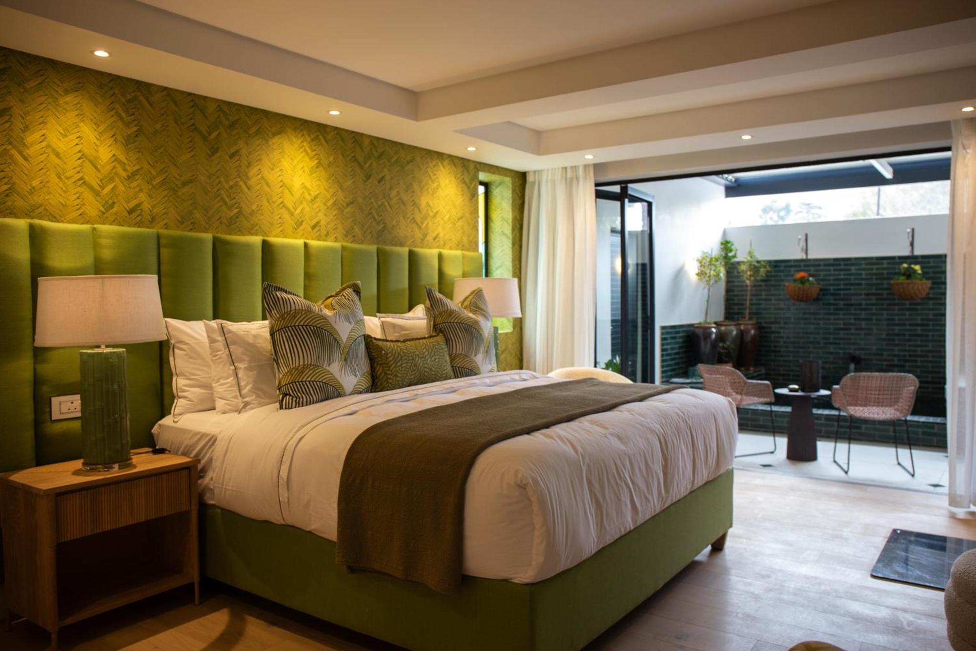 Le Petit Manoir Boutique Hotel Franschhoek Ngoại thất bức ảnh