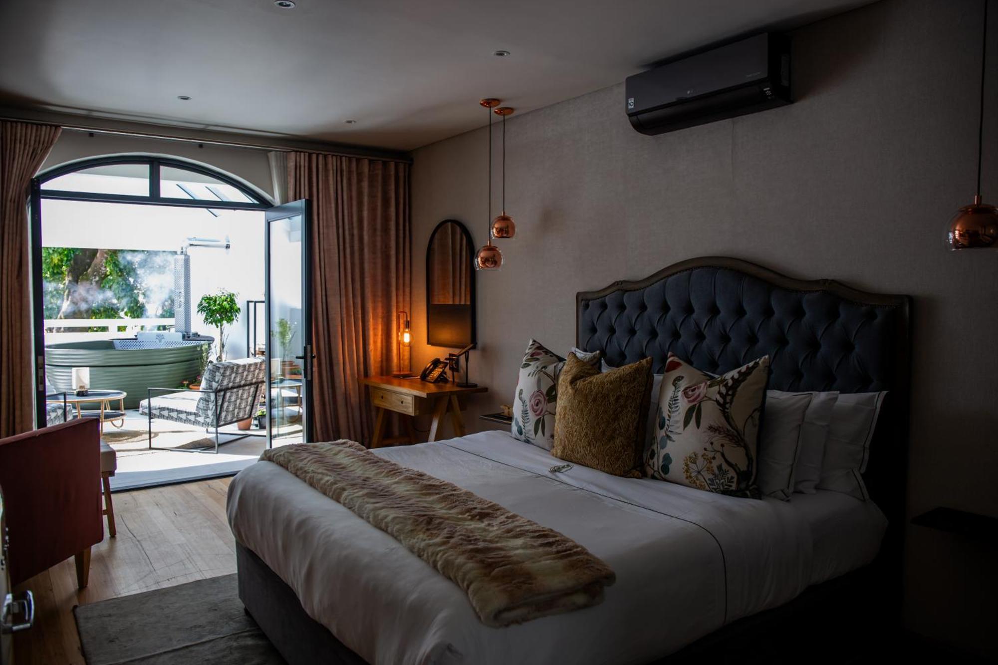 Le Petit Manoir Boutique Hotel Franschhoek Ngoại thất bức ảnh