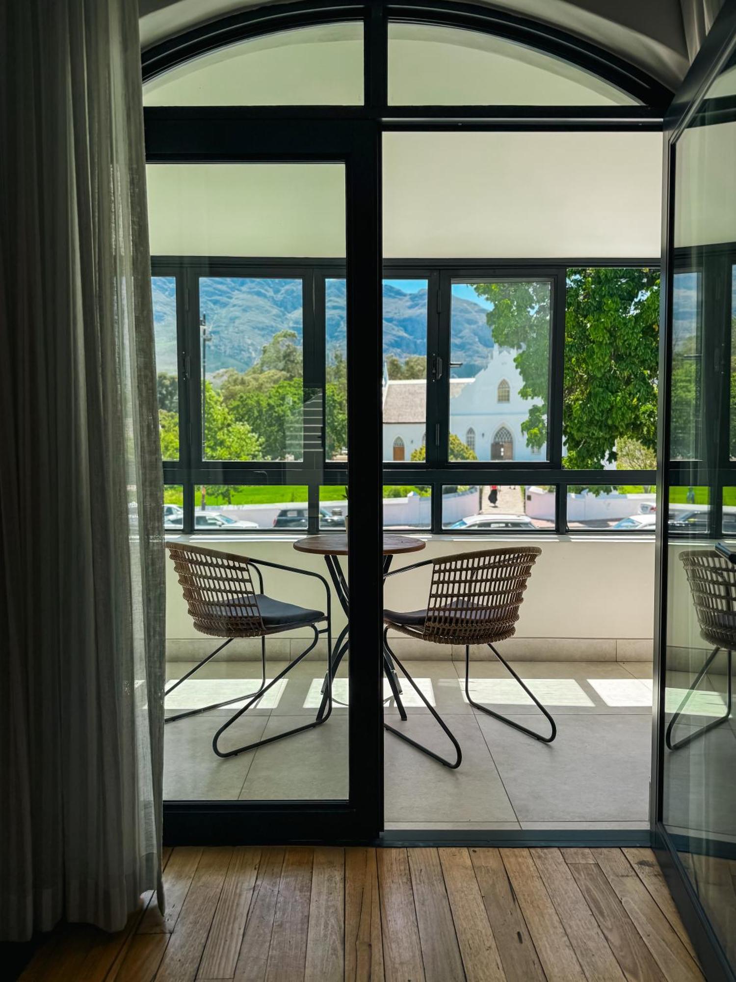 Le Petit Manoir Boutique Hotel Franschhoek Ngoại thất bức ảnh