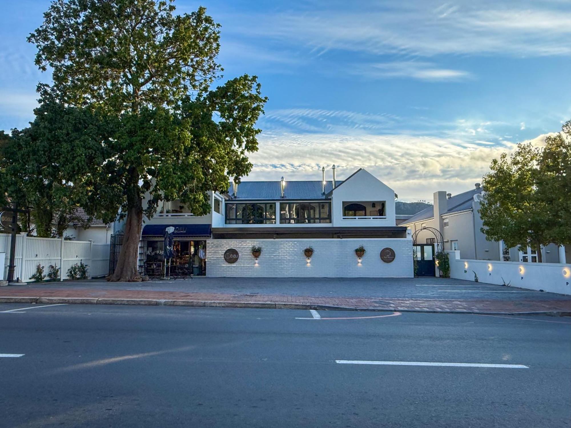 Le Petit Manoir Boutique Hotel Franschhoek Ngoại thất bức ảnh